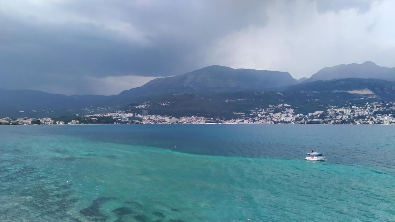 Aurora House Duplex Διαμέρισμα Njivice Εξωτερικό φωτογραφία