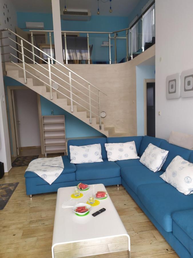 Aurora House Duplex Διαμέρισμα Njivice Εξωτερικό φωτογραφία